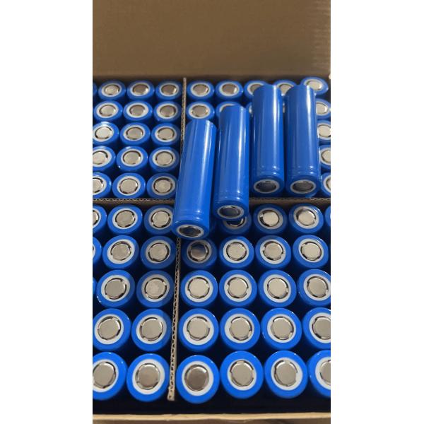 High Temperature Tolerance Rechargeable Lithium Battery 3.2V Cylindrical Cell 26650 5000mAh Battery