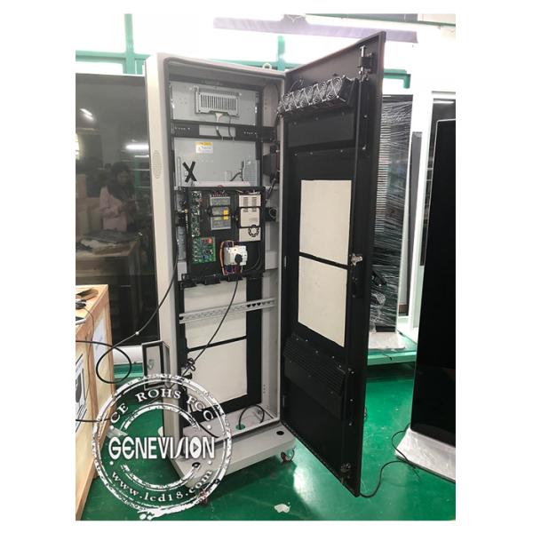 Movable 32 Inch Win10 Advertising Standee Computer With Wheels , 1500cd / M2