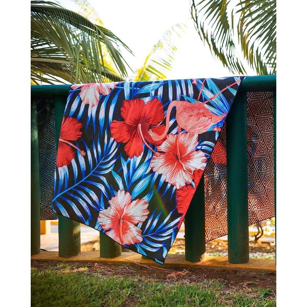 Quickly Dry Custom Beach Towel High Durability Custom Pattern Microfiber Beach Towel