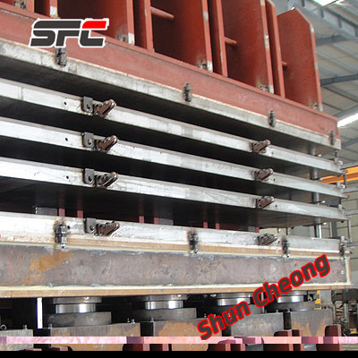 Automatic Tire Tread Vulcanizing Machine with 800 Ton Total Pressure and 5500×360×70 Plate Size
