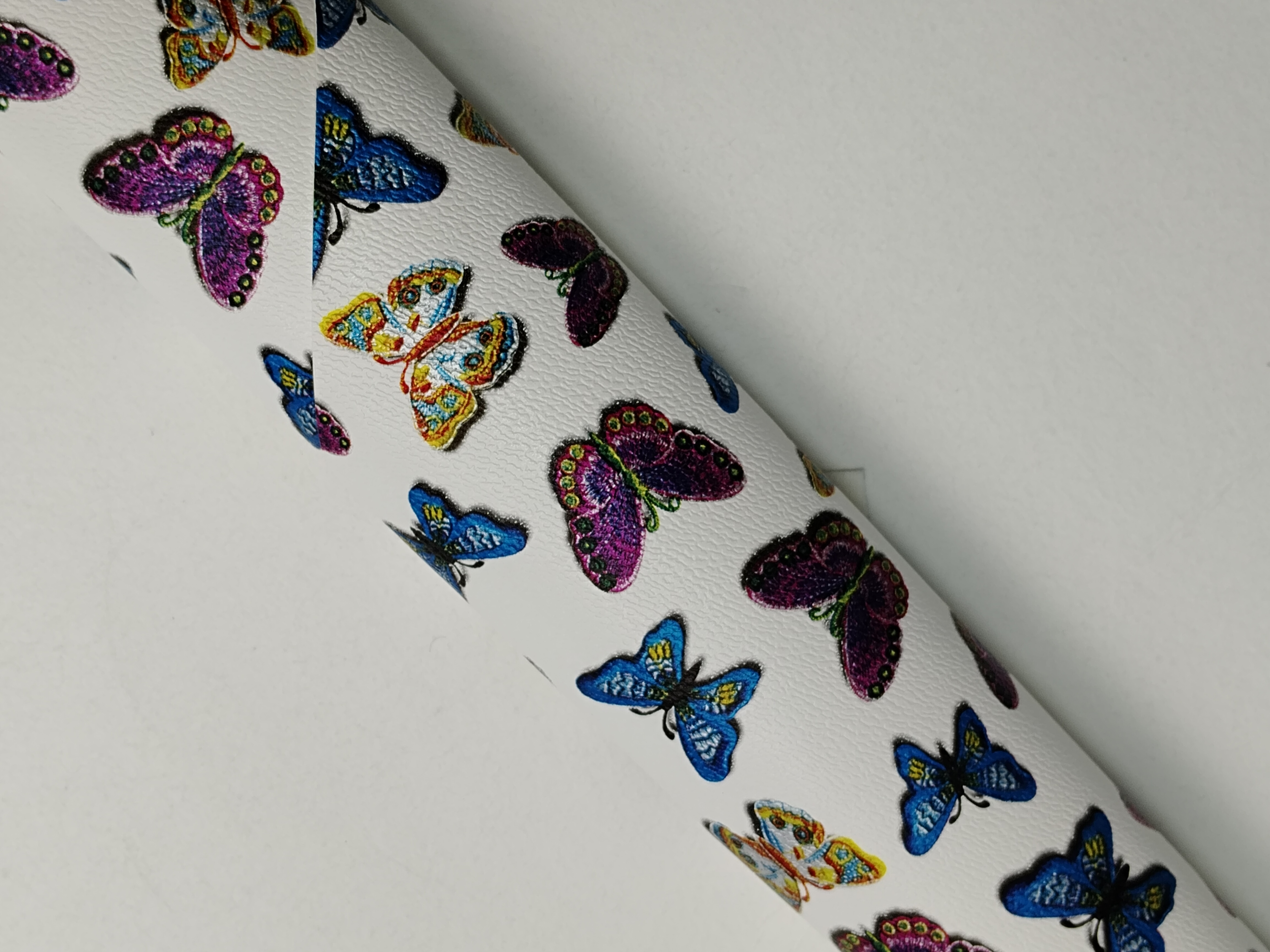 PU Artificial Leather Embossed Stretch Pattern for Shoes Bags Sofas Garments Home Textiles Outdoor Use Blackout Manufacturer