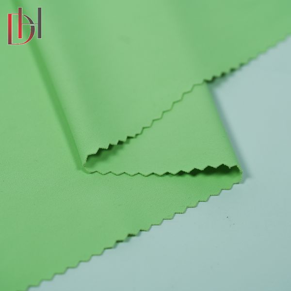 80% Polyester 20% Spandex Soft Skin Friendly Stretch Polyester Spandex for Leggings Eco Friendly Yoga Wear Fabric