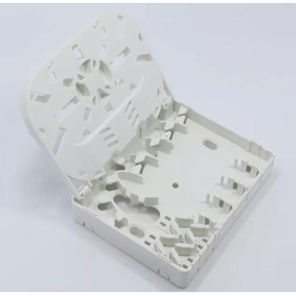 2 / 4 Ports FTTH Fiber Wall Outlet ABS PC Material With SC / LC Shutter Adapter
