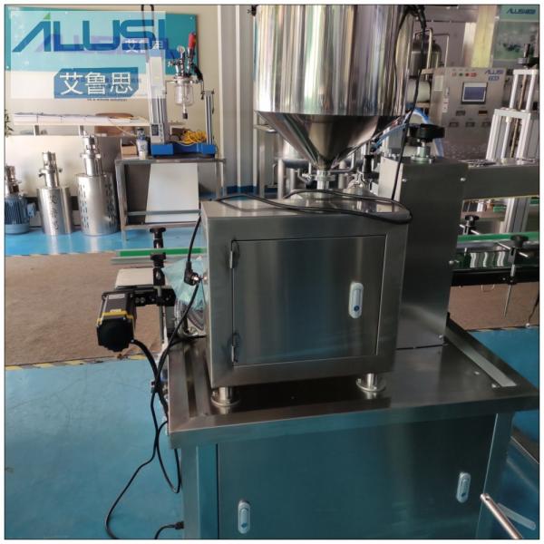 CE Certificate Gear Pump Paste Bottle Liquid Filling Machine 2000bph 11Kw