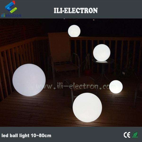 pool side plastic led lighting ball