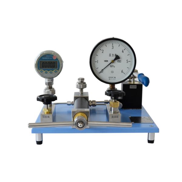 Advanced and Versatile Hydraulic Pressure Gauge Comparator for Multiple Applications