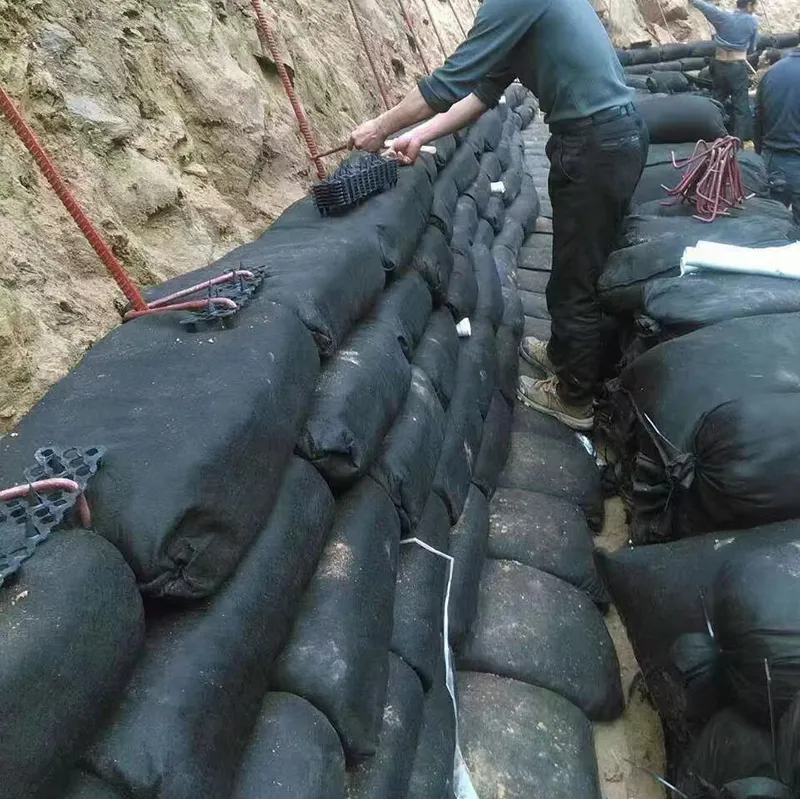 Nonwoven Geobag Polyester / PP Geobag For Slope Protection And Grass Dam To Protect Ecological Environment