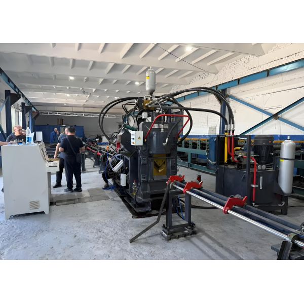 Model JNC1616 CNC Angle Fabrication Equipment Electrical Power Transmission Line Tower