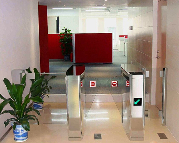 Automatic Security Intelligent Flap Barrier Gate ODM / OEM Retractable User Friendly
