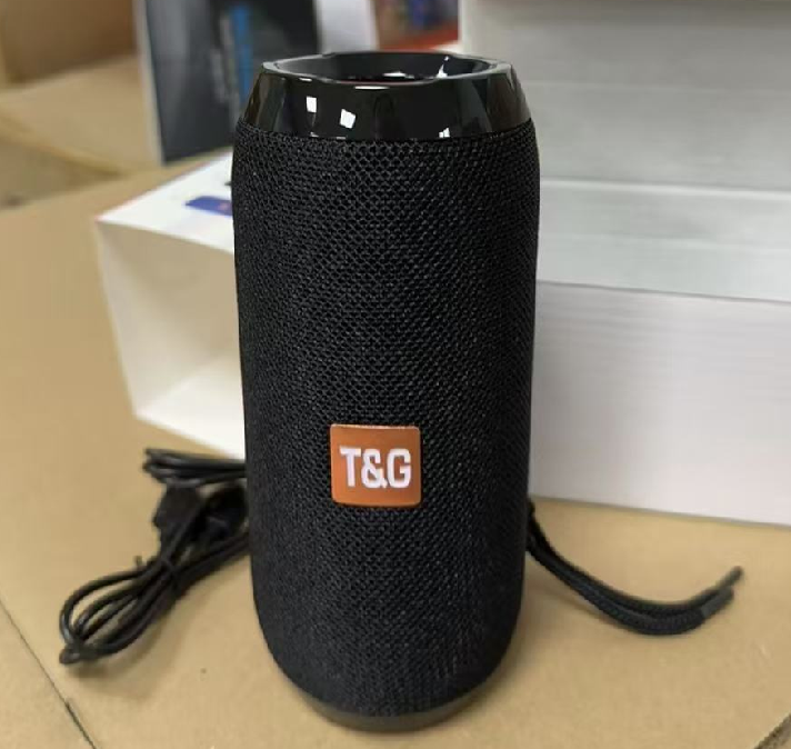 Outdoor Portable Bluetooth Wireless Speaker