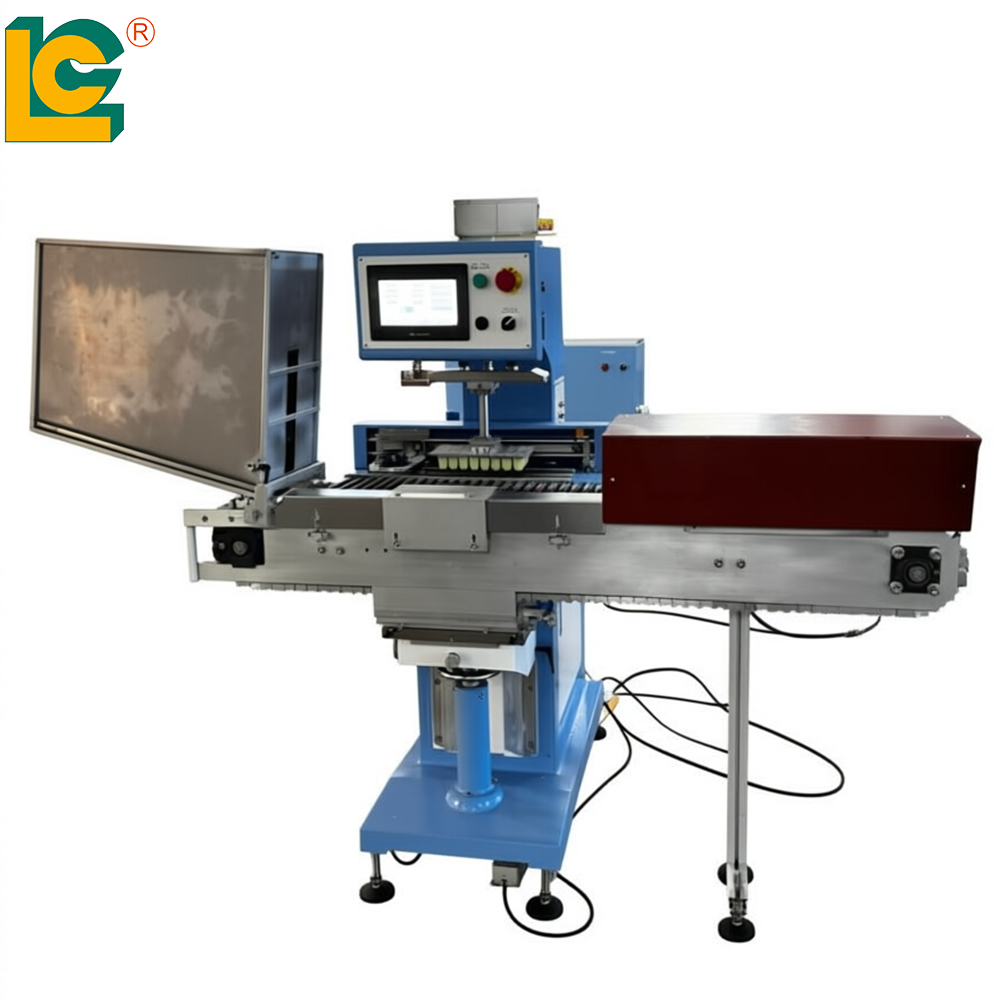 LC Automatic straw pad printing machine, integrated with a conveying system and high-temperature curing function.