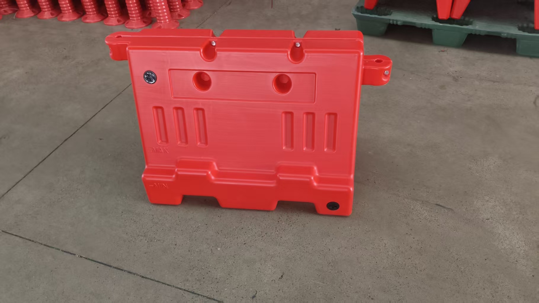 ROADSAFE Stackable foldable Plastic Road Block Safety Barrier Gate Connecting Water Filled Traffic Roadside Highway Fence