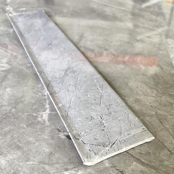Smooth Surface 100mm Plastic Skirting Board Customizable Durability For Bathrooms