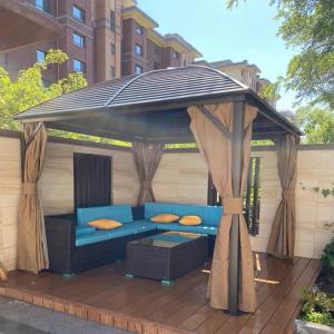Quality 300x635cm Metal Roof Gazebo Hardtop Patio With Mosquito Nets for sale