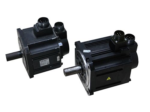 Horizontal 4kw 380V Oscillating Blade Cutting Machine For Sponge