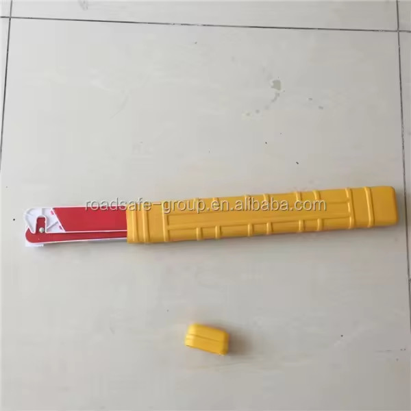 38.5cm In Length PP Red Foldable Warning Triangle Emergency Safety Triangles For Car