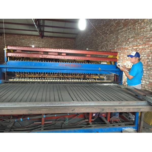 2.5 Meter Width Wire Mesh Welding Machine / Fence Welding Machine High Speed