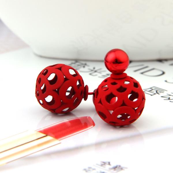 Hot explosion models earrings earrings sparkling earrings simple double-sided size