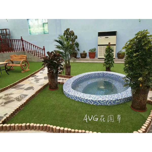 25mm Natural Looking Garden Artificial Grass Soft Skin - Friendly