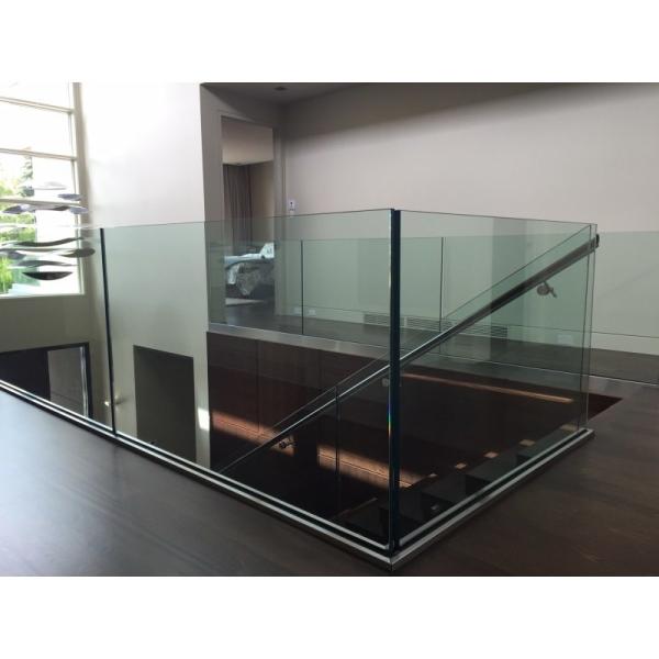 Construction Building Various Sizes Clear Float Glass with Flat Polished Edge Work