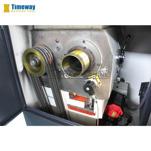 Versatile Farms Multifunctional Flat Machine Tool 660mm Swing Flat Bed CNC Turning Lathe