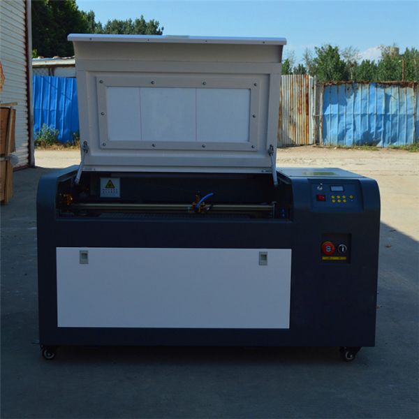 Co2 Laser Engraving Cutting Machine 4060 ISO 9001 Certification