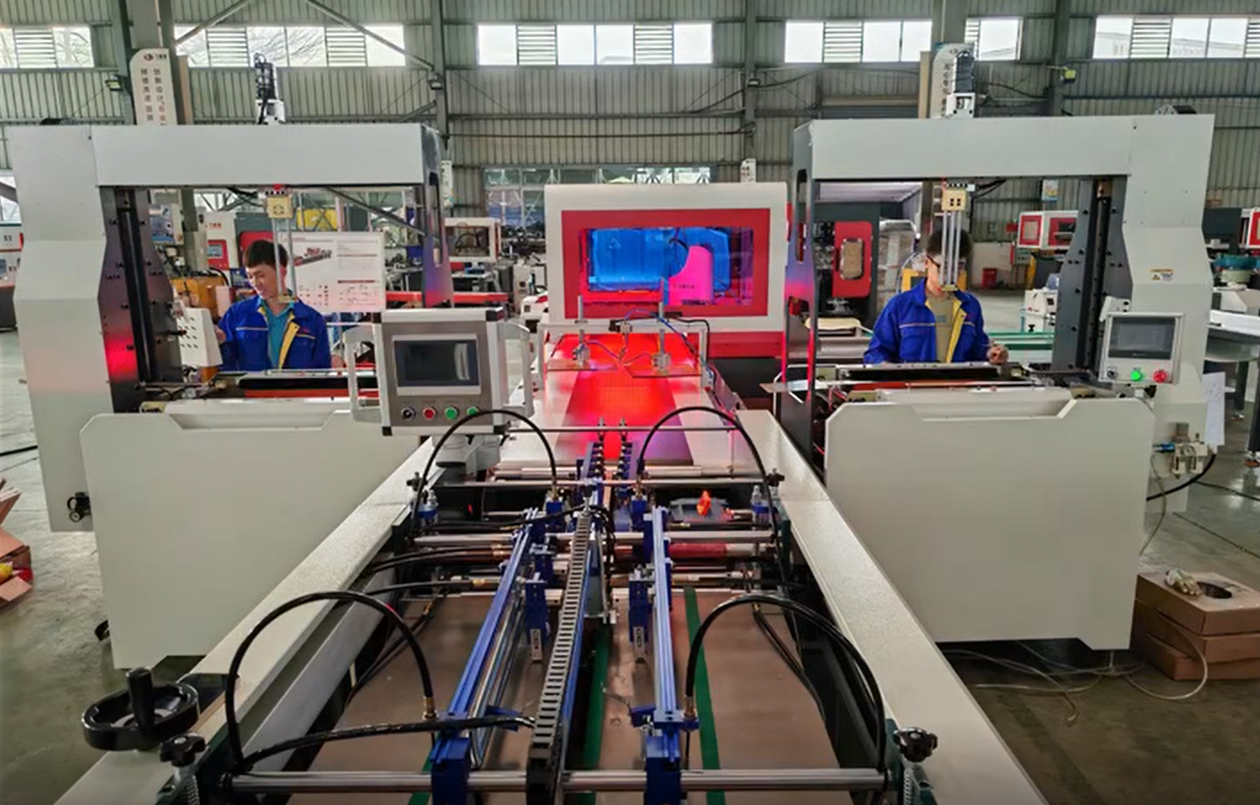 LY-850DN/DM Multifunctional Double Visual Positioning Machine Duble Box Making