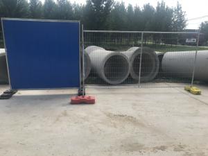 Quality 2100mmx2400mm Temporary Fencing Panels OD32mm x 2.00mm Mesh aperture 60mm*150mm diameter 4.0mm HDG 42 microns for sale