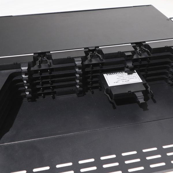 Quad LC SPCC 1U 144 Core MTP MPO Fiber Patch Panel
