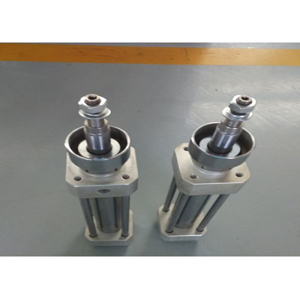 8.5KG Air Operated 1/1 Pneumatic Piston Pump For Polyurethane Spray Machine