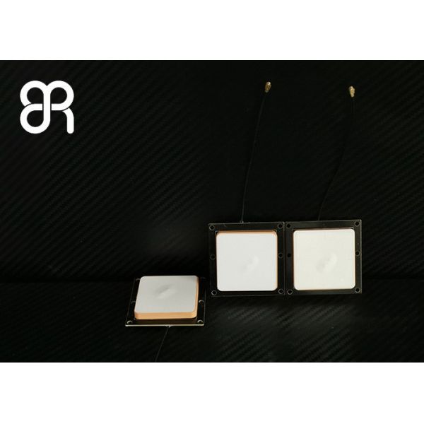 Circular Polarization Small RFID Antenna