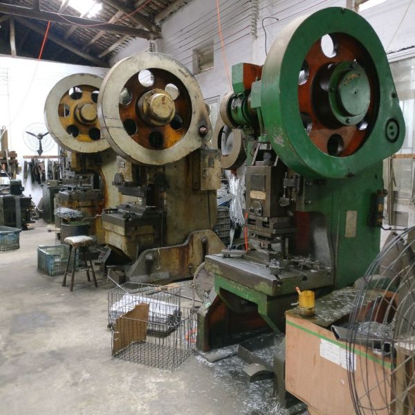 Automatic 0.8Mpa Biggest Core Size 1m *1.2m Core Radiator Manufacturing Equipment