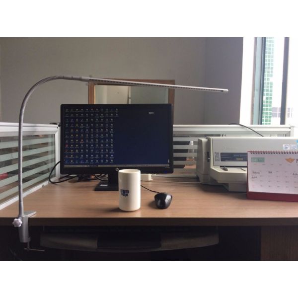 Reading Room Lighting Solution Flexible LED Desk Lamp with Color Rendering Index Ra 80