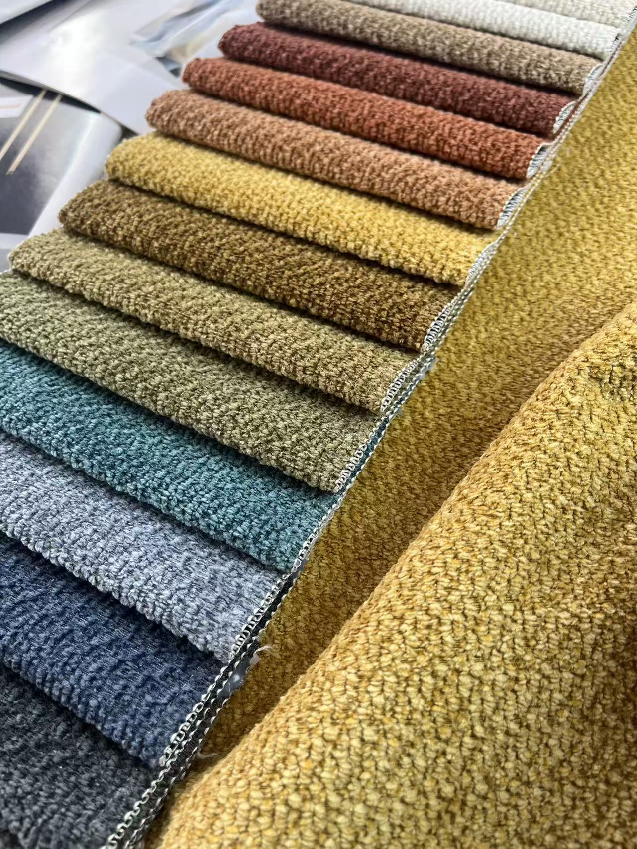 360GSM 100%polyester velvet fabric for sofa