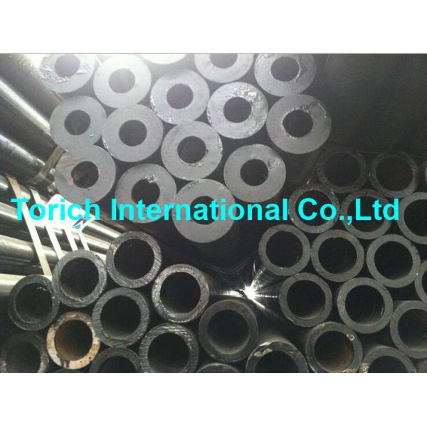 Boiler Structural Alloy Steel Pipe Oiled Surface With Hot / Cold Finished