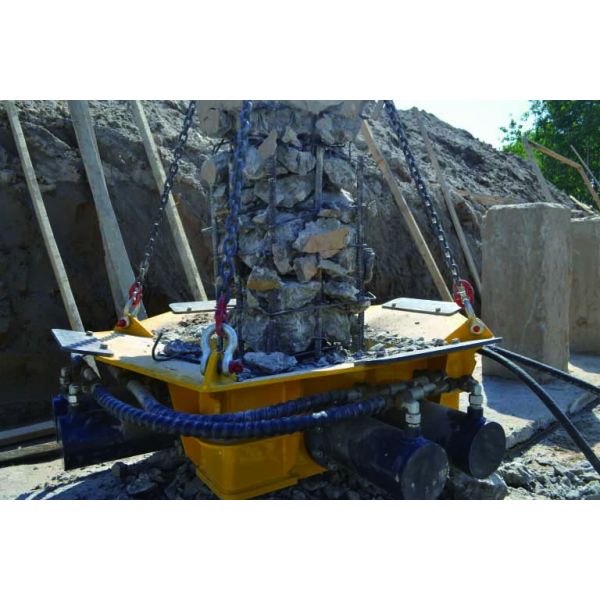 High Speed Square Concrete Pile Cropper Cutter Machine