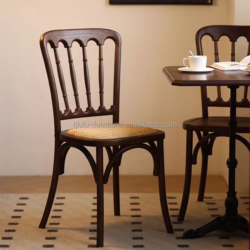 Classical Solid Wood Chivari Chair Rattan Dining Wedding Chairs for Wedding Events
