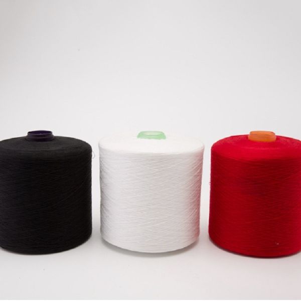 Colors High Tenacity 40/2 100% Ring Spun Dyed Polyester Yarn For Sewing Thread
