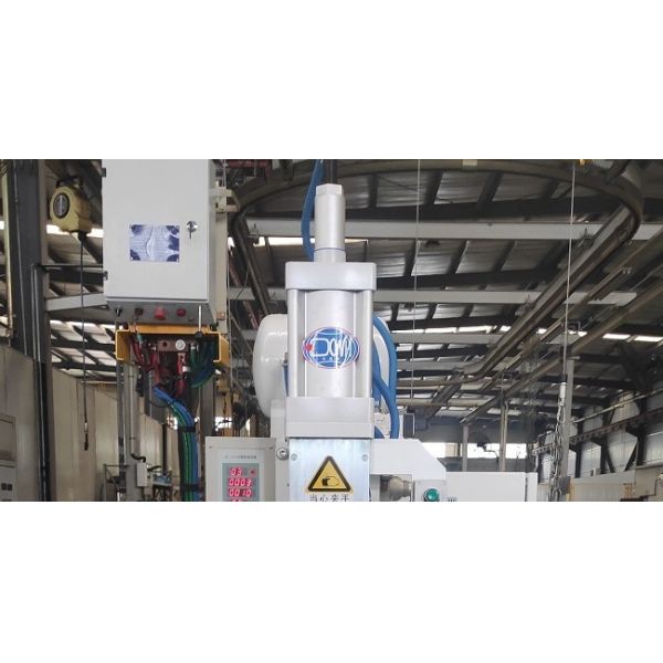 Point Resistance Welders Automatic Projection Bolt Spot Welding Machine For Steel