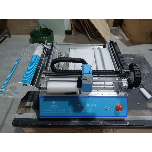 CHMT36VA SMD Pick And Place Machine , Table Top Smt Placement Equipment Vibration Feeder