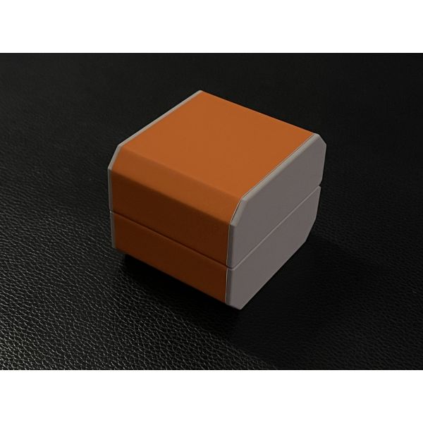 Customized Your Logo-Orange Pu Leather LED Ring Box