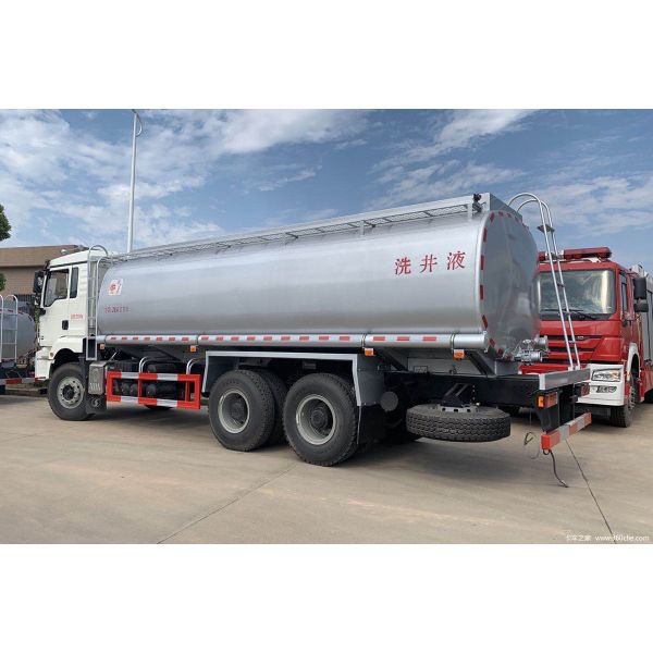 Shaanxi Automobile Heavy Truck 336 Horsepower 6X4 Total Weight 29 Ton tank Size 7*2.46*1.76m Crude Oil Liquid Supply Vehicle