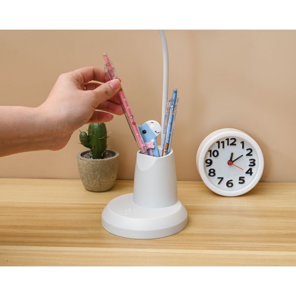 Adjustable Arm Foldable USB Table Lamp With Touch Control Switch