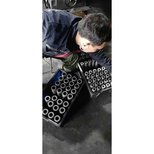 Flake Graphite Crystal Morphology Graphite Mold for Continuous Casting Brass Wire GM-404