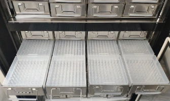 Microprocessor Control Vertical Ultra Frozen Freezer With Color Sprayed Steel