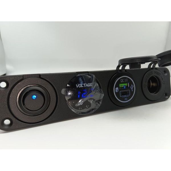 4 In 1 Automotive Voltmeter Dual USB 12V Car Cigarette Lighter Voltage Meter With Switch