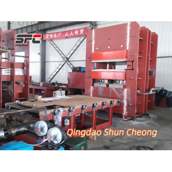 Multi-station rubber vulcanizing press machine view 7