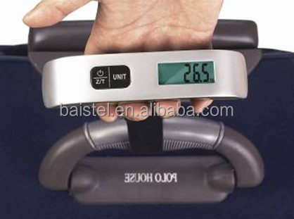 Green Backlight Battery-Powered Digital Luggage Scale with Temperature Function and Digital Display Featuring Battery Power