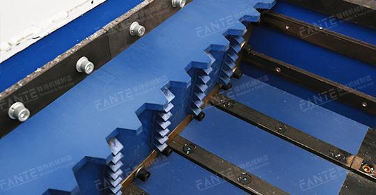Efficient Mono Shaft Shredder for Processing Nylon Textiles Nets Plastic Blocks and Wood