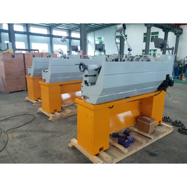 accuracy Engine Lathe Machine with Voltage Options to Meet Customer Requirements